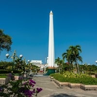 Heroes Monument